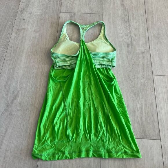 Lululemon Practice Freely Tank size 4 - Picture 2 of 7
